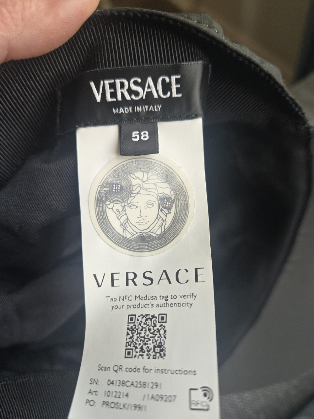 VERSACE EUC Multicolor Nylon Baseball Cap – Size 58 - Picture 14 of 14